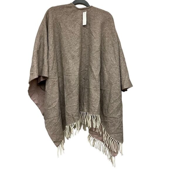 Banana Republic Italian Wool Boucle Beige Poncho One Size - Picture 1 of 6